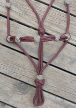 Load image into Gallery viewer, ROPE HALTER With DECORATIVE KNOTS - COB
