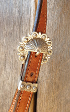 Load image into Gallery viewer, WIDE BUCKAROO STYLE BROWBAND HEADSTALL
