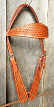 Load image into Gallery viewer, BASKET STAMPED BUCKAROO STYLE HEADSTALL
